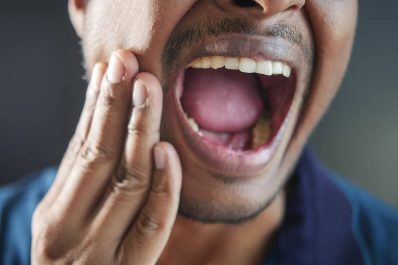 Jaw pain can be treated by the team at Novi Sleep & TMJ